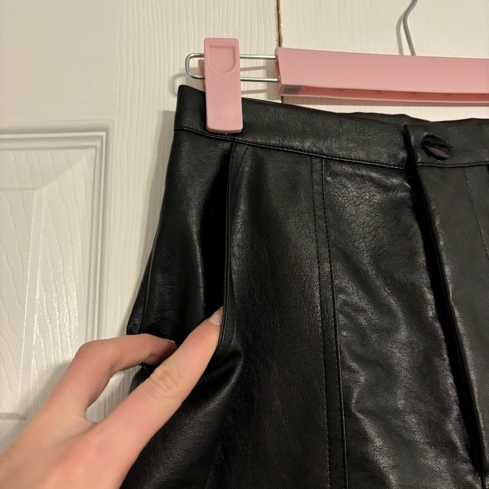 Princess Polly Black Leather Pants - Picture 4 of 8